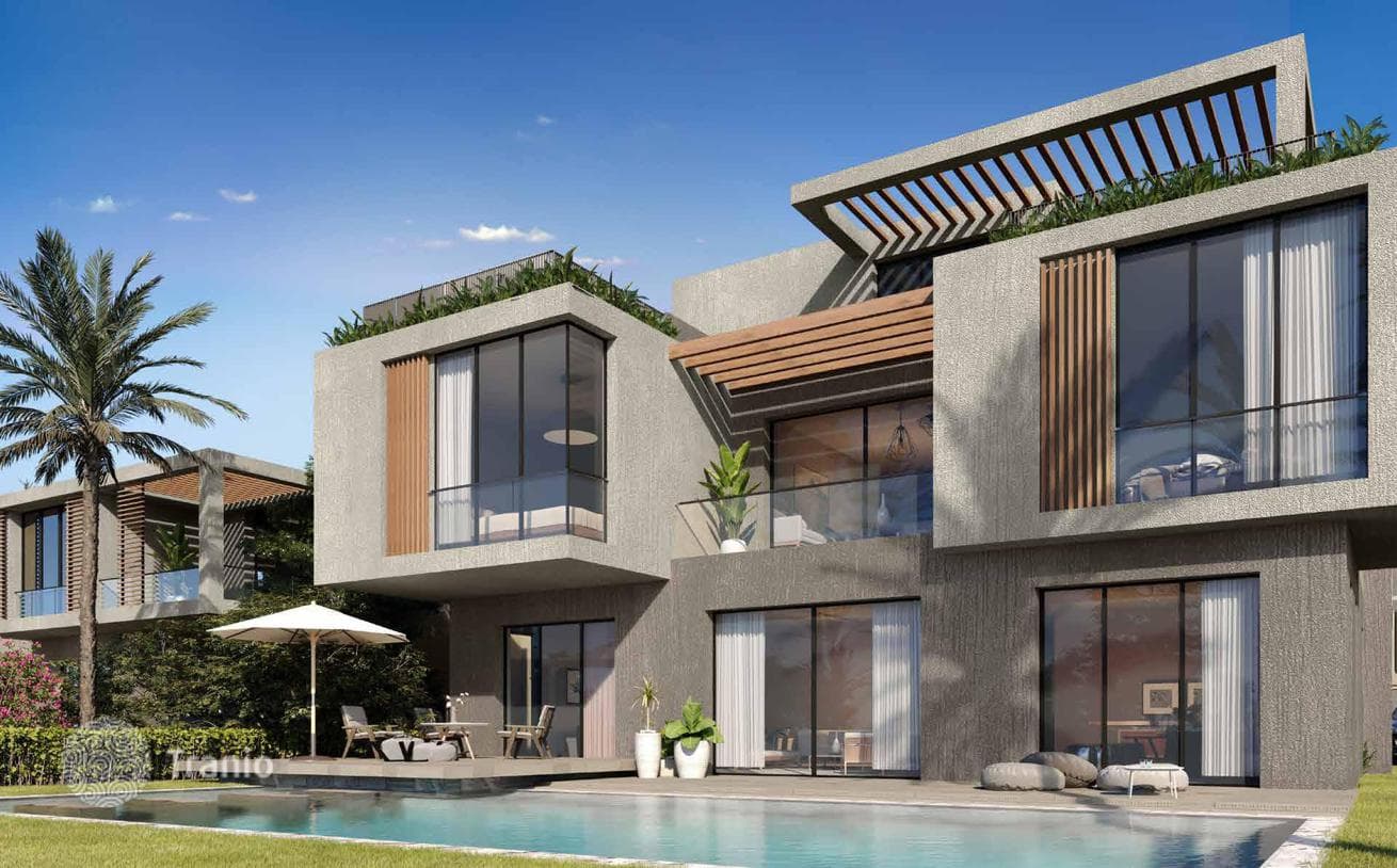 Family Houses with Good Amenities in New Development, Cairo