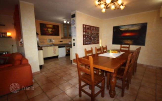 Villa with Park and Large Sea View Terraces in Ceperino, photo 3