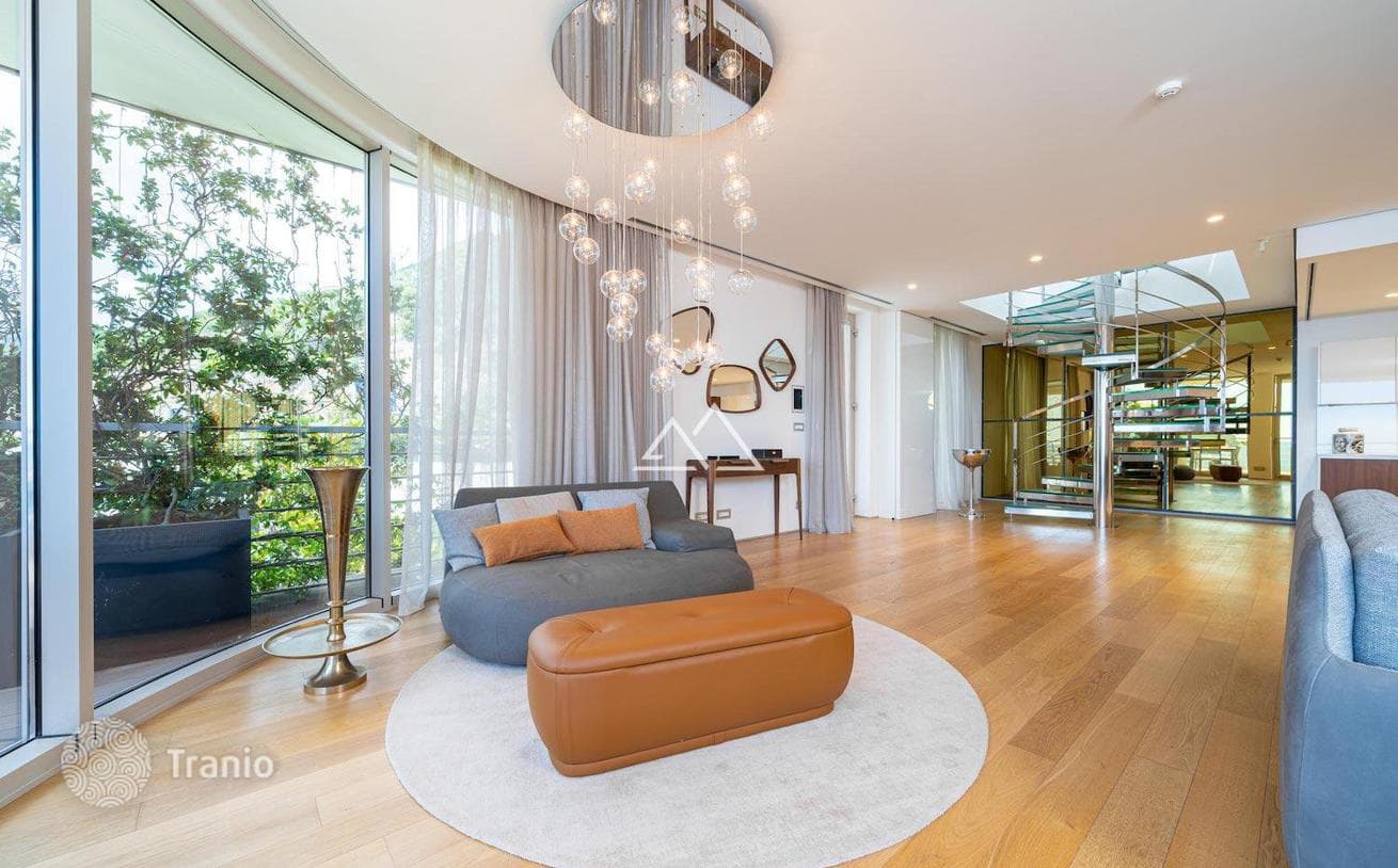 3-Bedroom Luxury Penthouse with Roof Terrace in Dukley Gardens, Budva, photo 5