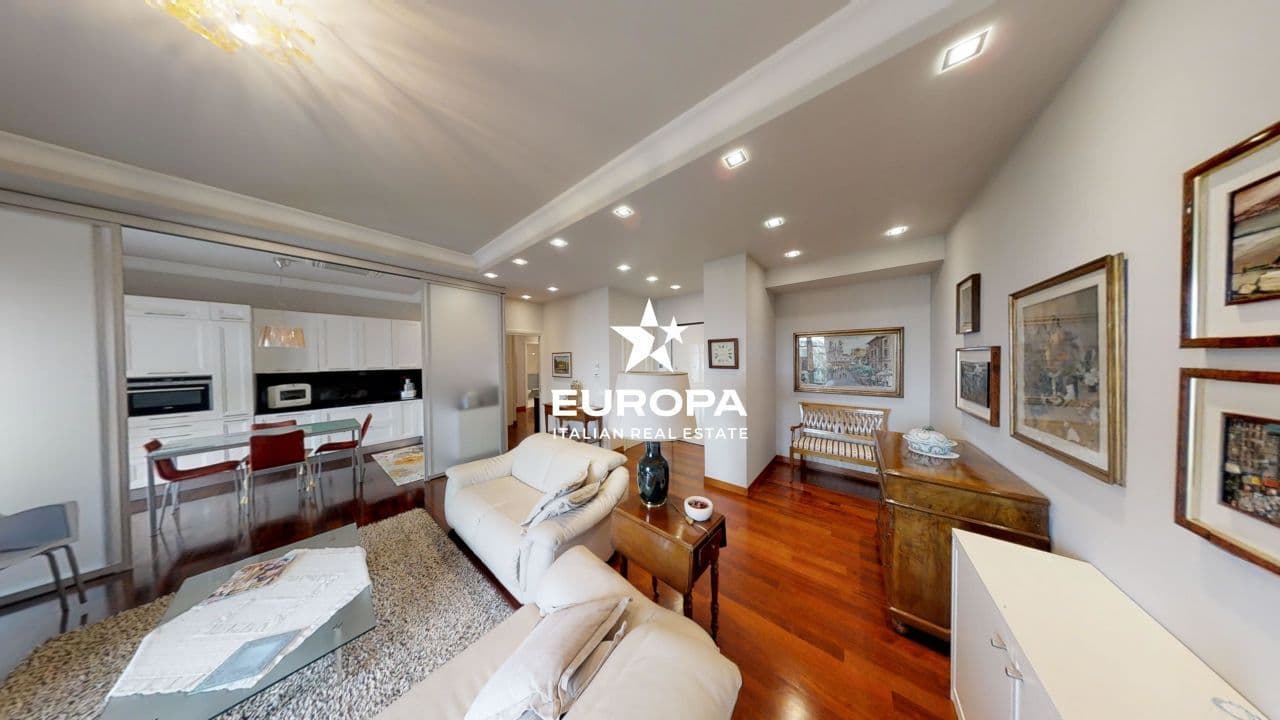 3-Bedroom Apartment in Ospedaletti, photo 3