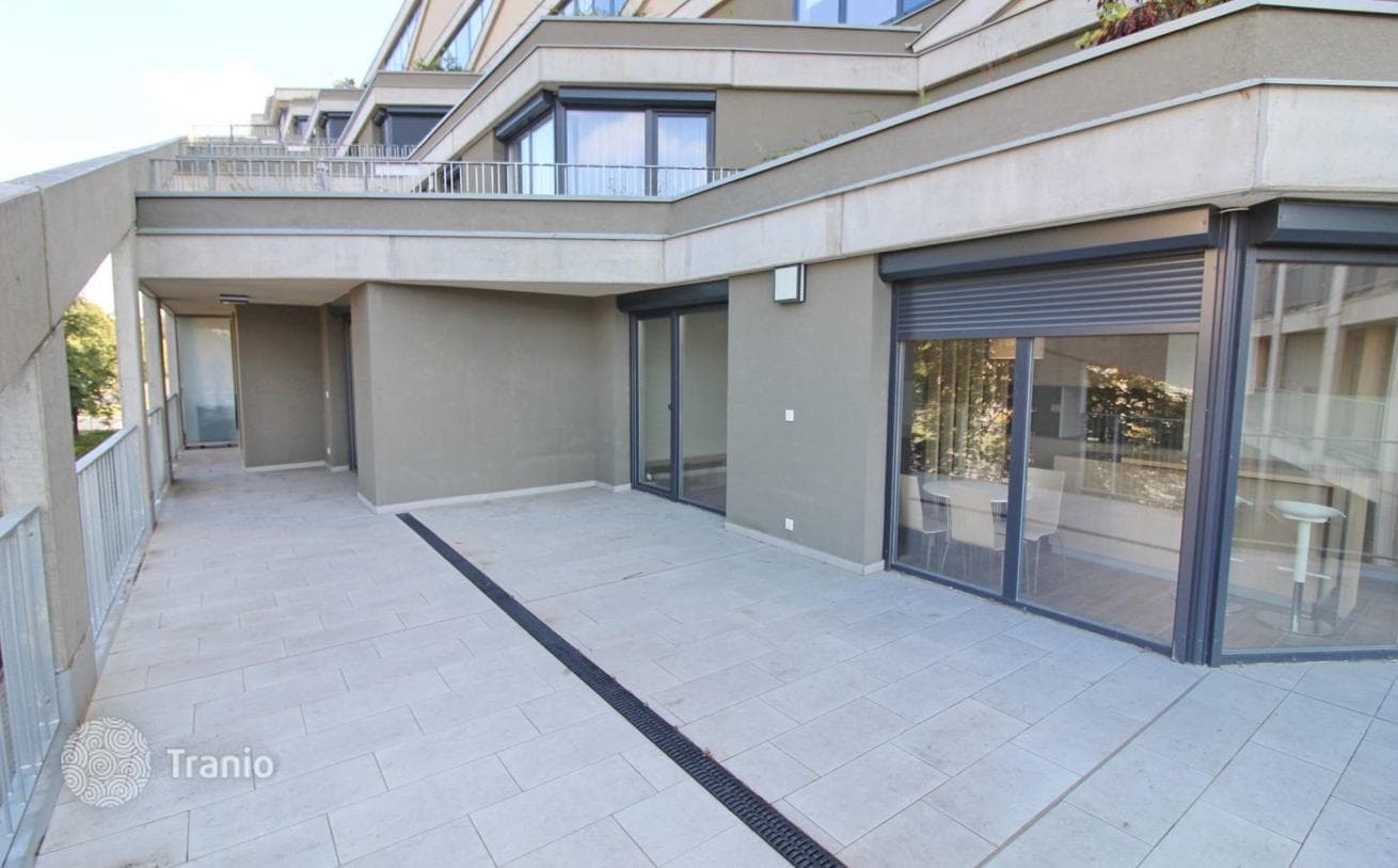 2-Bedroom Townhouse in Debrecen, Hungary