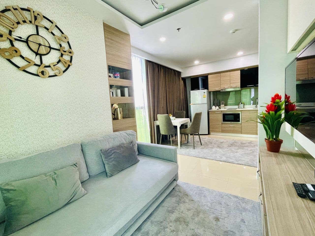 1-Bedroom Condo with City View in Pattaya, photo 3