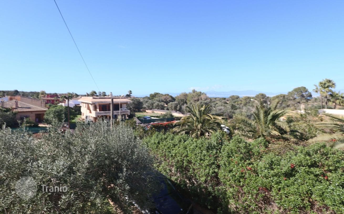 4-Bedroom Villa with Private Pool and Sea View in Llucmayor, Mallorca, photo 3