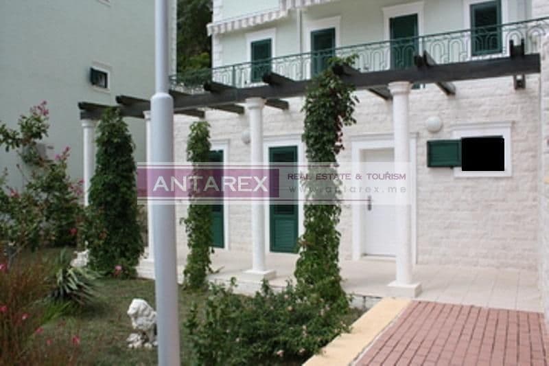Apartment in Orahovac, Montenegro, photo 4