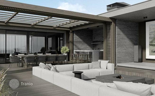 3-Bedroom Penthouse with Roof Terrace and Sea View in Batumi, photo 3