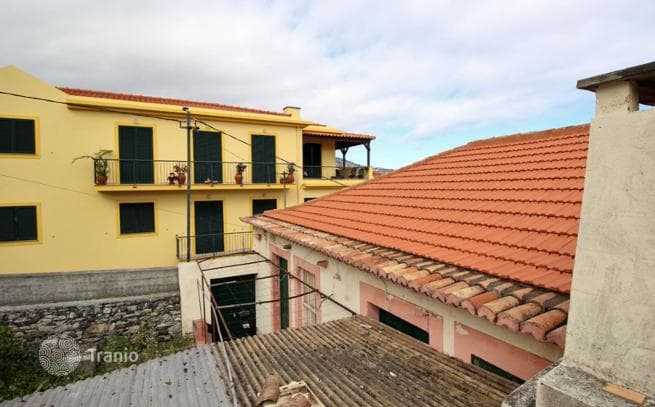 Multiple Houses for Renovation or Demolition in Central Funchal, Madeira, photo 3