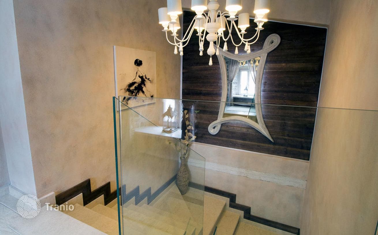 3-Bedroom Villa on the Waterfront in Tivat, photo 3
