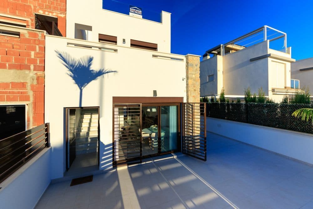 3-Bedroom Townhouse in Pilar de la Horadada, photo 4
