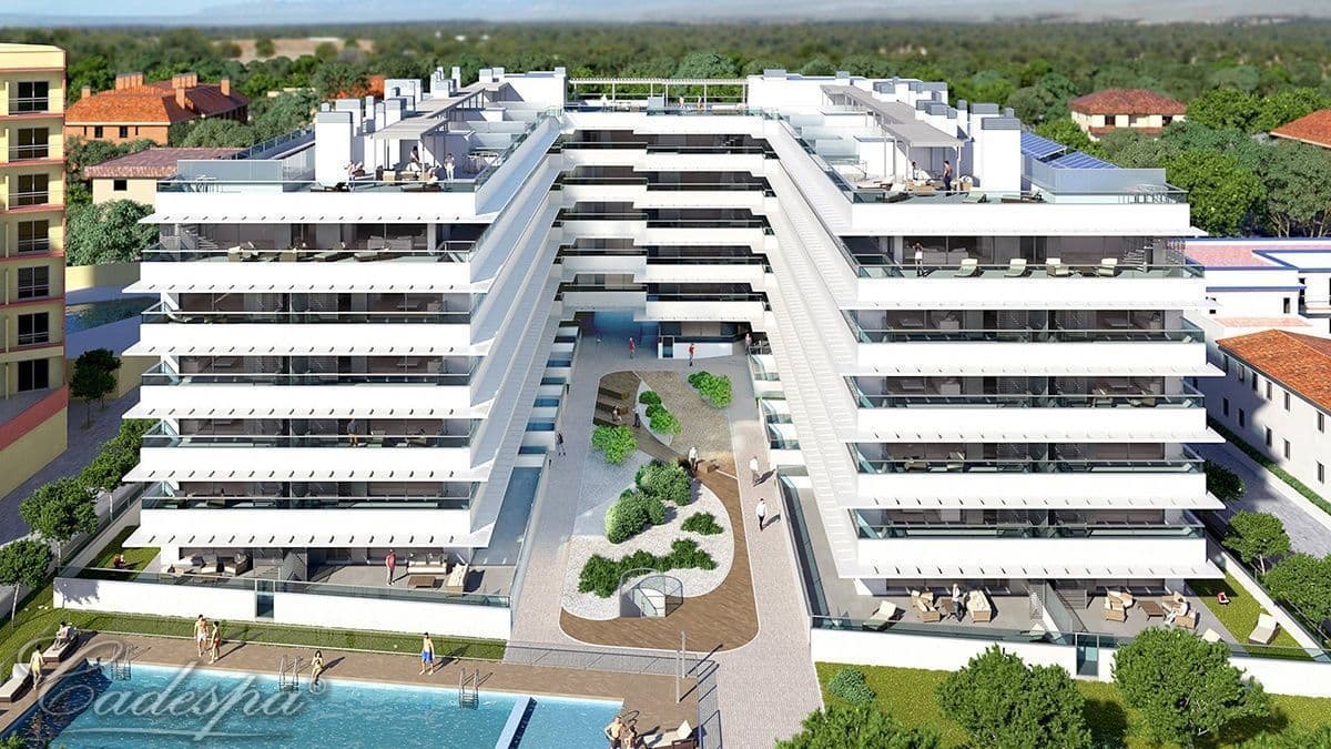 3-Bedroom Apartment Beachfront in Platja d'Aro