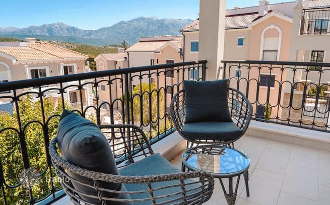 Luxury Apartments in Centrale, Lustica Bay, photo 5