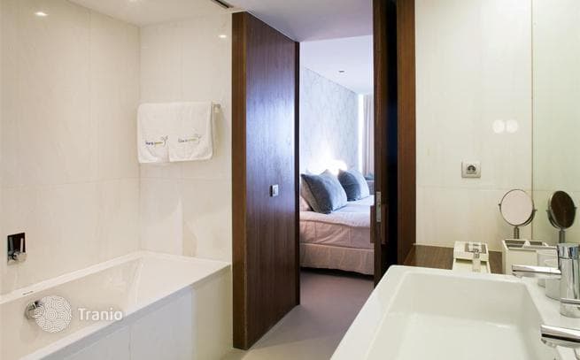 1-Bedroom Apartment in Aparthotel with Private Beach in Setubal, photo 5