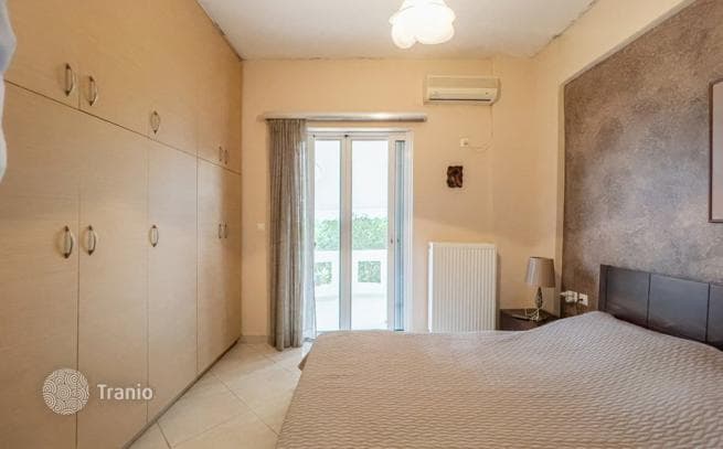 2-Bedroom Apartment with Garden and Parking near the Sea in Peloponnese, photo 5