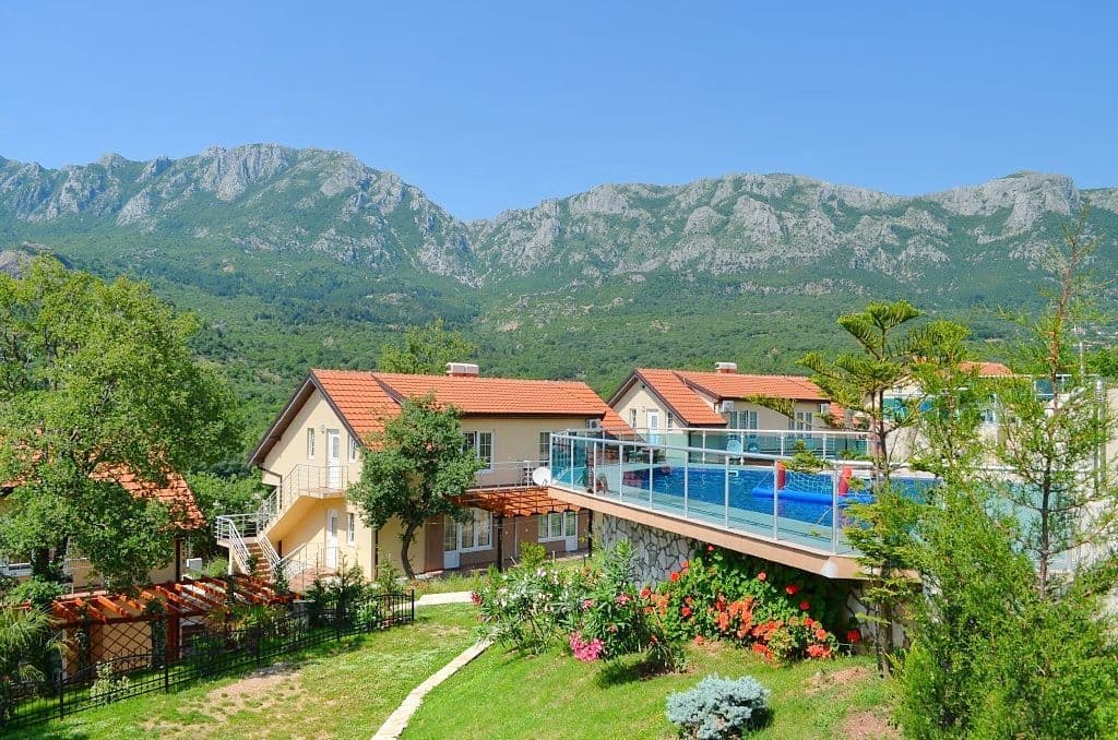 2-Bedroom Townhouse in Bar, Montenegro, photo 3