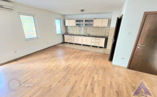 1-Bedroom Apartment with Sea View in Petrovac, Montenegro, photo 4