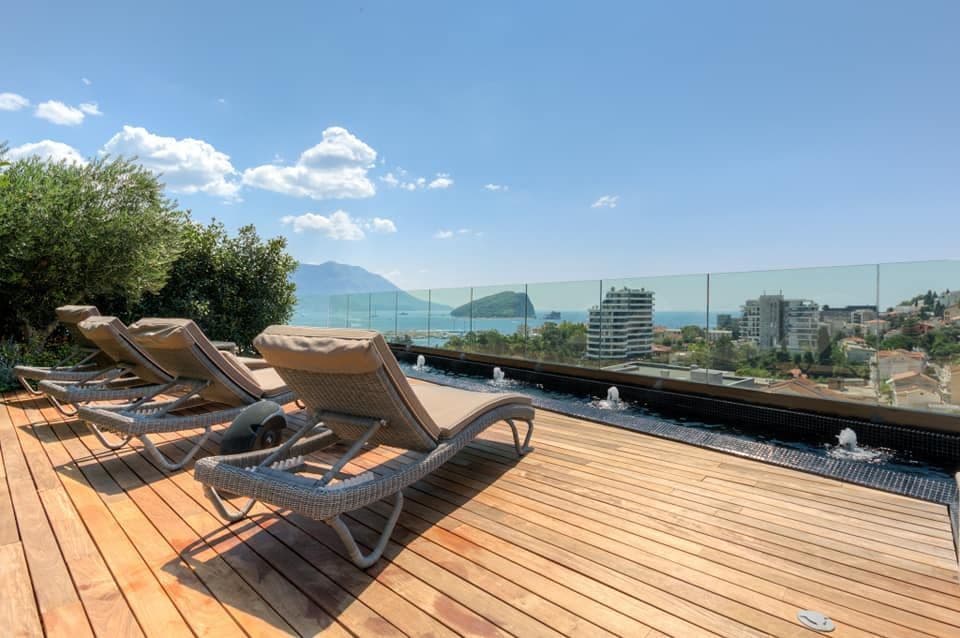 3-Bedroom Penthouse in Budva, photo 2