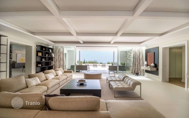 4-Bedroom Luxury Villa with Private Pool and Sea View in La Zagaleta, Malaga, photo 5