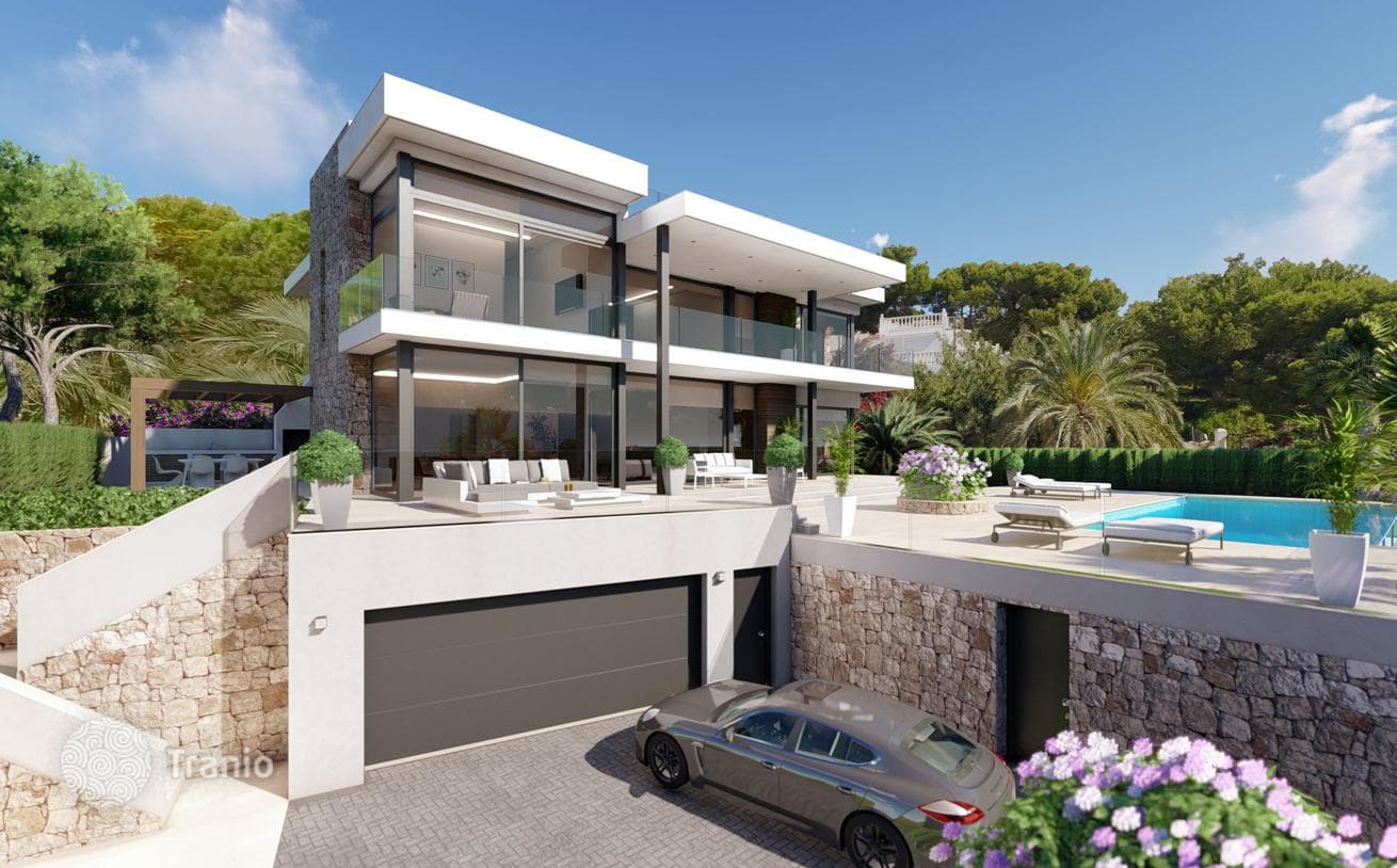 Luxury Villa with Private Pool and Sea View in Calpe, Alicante