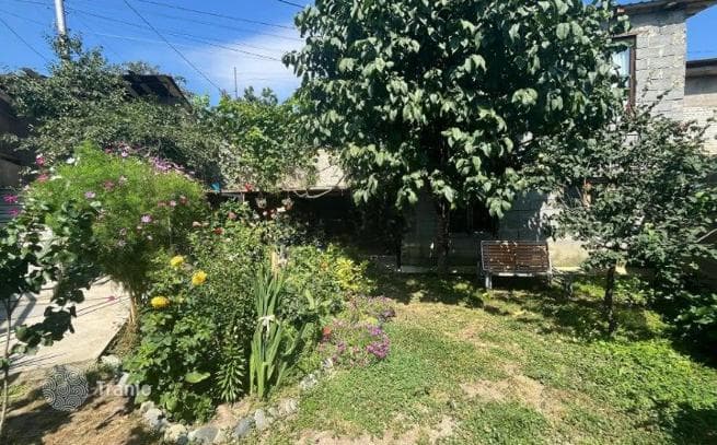 3-Bedroom House 225 m² in Tbilisi, photo 4