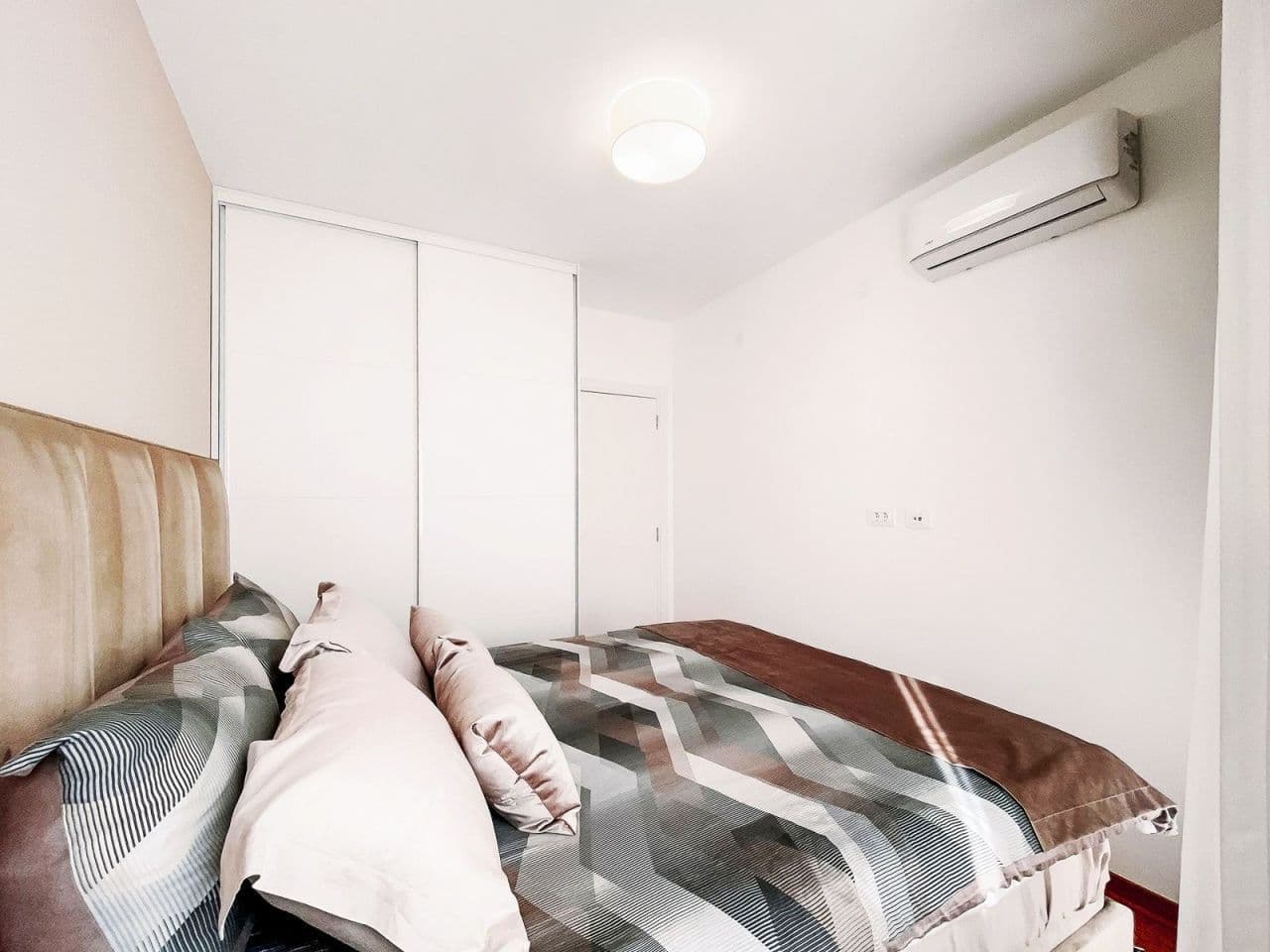 2-Bedroom Apartment in Podgorica, photo 2