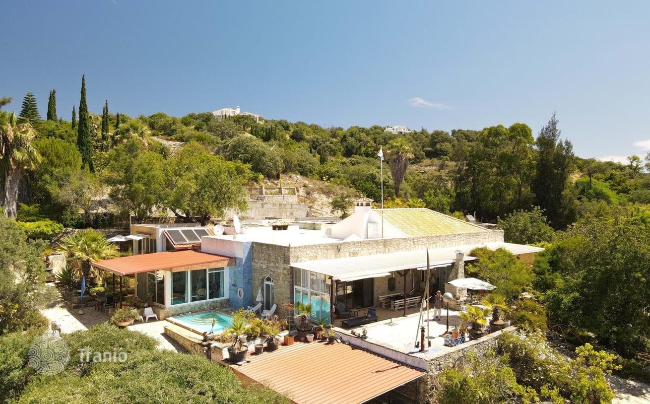 2-Bedroom Villa in Loule, Algarve, photo 5