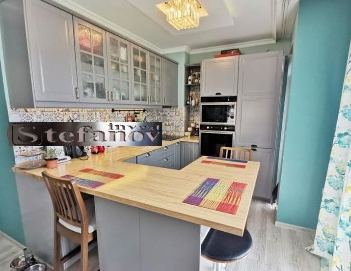 2-Bedroom Apartment in Varna, photo 2