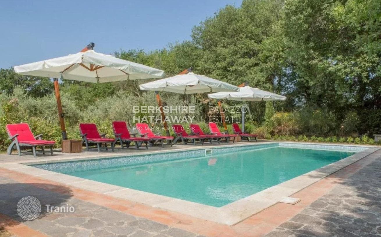 8-Bedroom House in Siena, Italy, photo 3