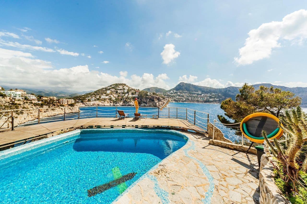 2-Bedroom Apartment in Andratx