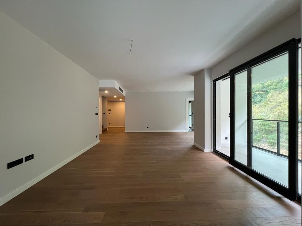 3-Bedroom Townhouse in Sariyer, Istanbul, photo 5