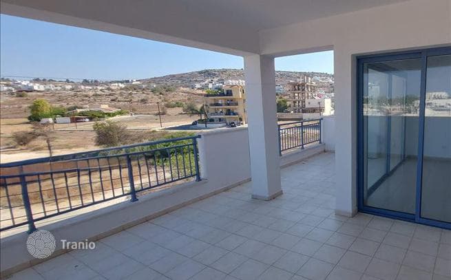 Резиденция с подземной парковкой, Героскипу, Кипр