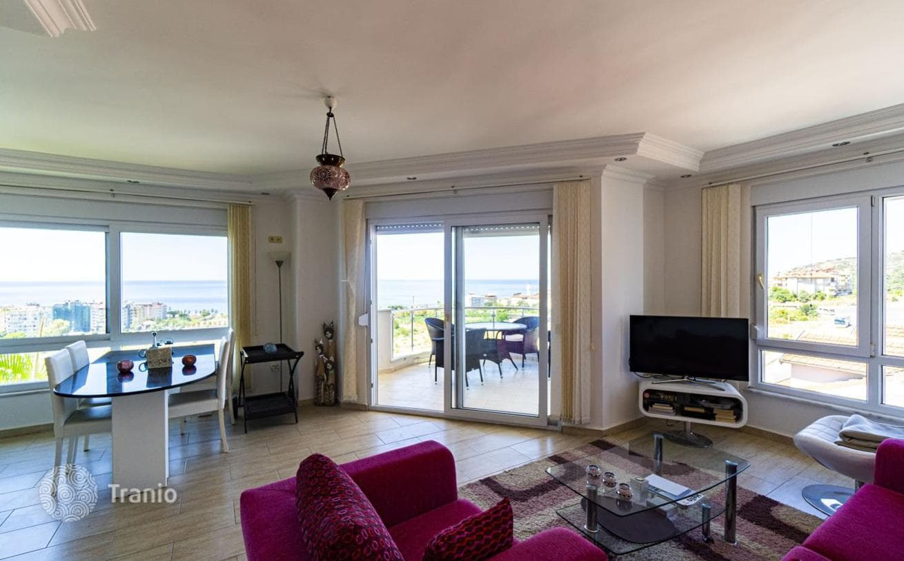 3-Bedroom (3+1) Penthouse with Sea View in Alanya