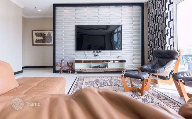 3-Bedroom Condo in Huai Khwang, Bangkok, photo 5