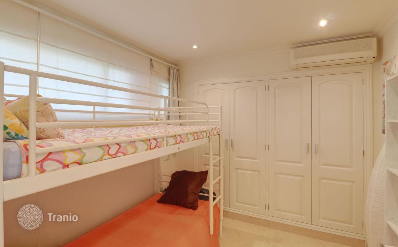 2-Bedroom Penthouse with Partial Sea View in Portals Nous, Mallorca, photo 2