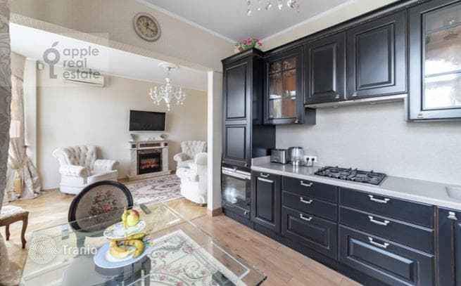 3-Bedroom Apartment with River View in Dorogomovilovo, Moscow, photo 2