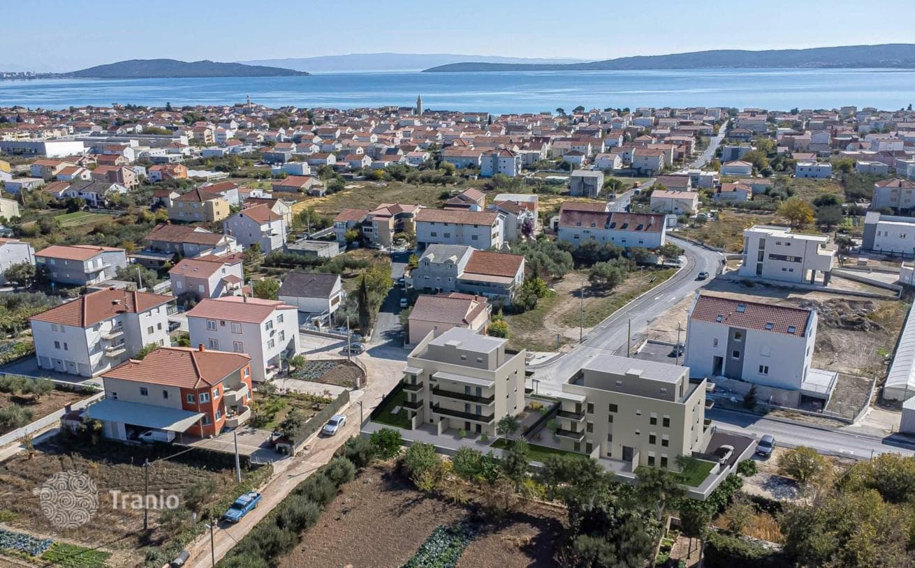 1-Bedroom Apartment in Kastel Novi, photo 3
