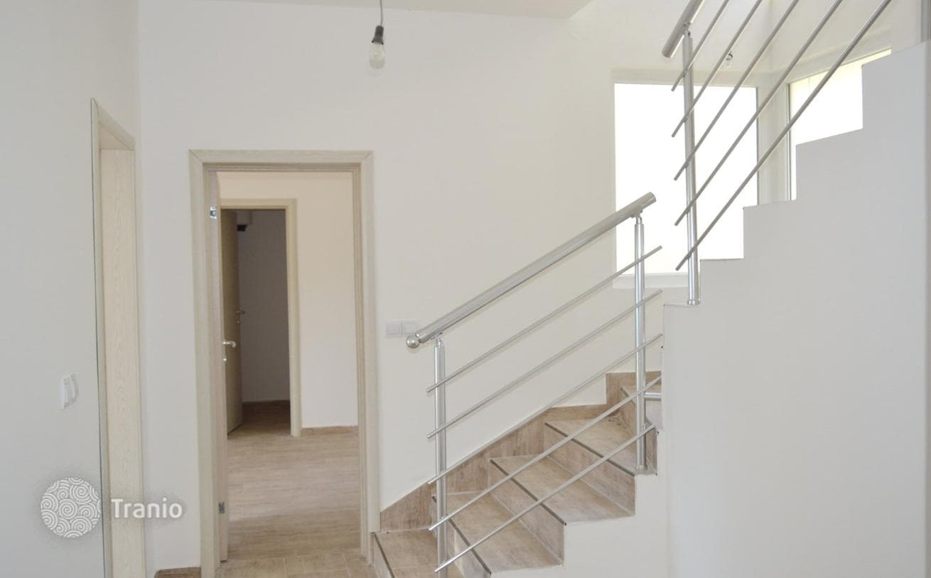 3-комнатная вилла 850 м² в городе Херцег-Нови, Черногория, фото 4