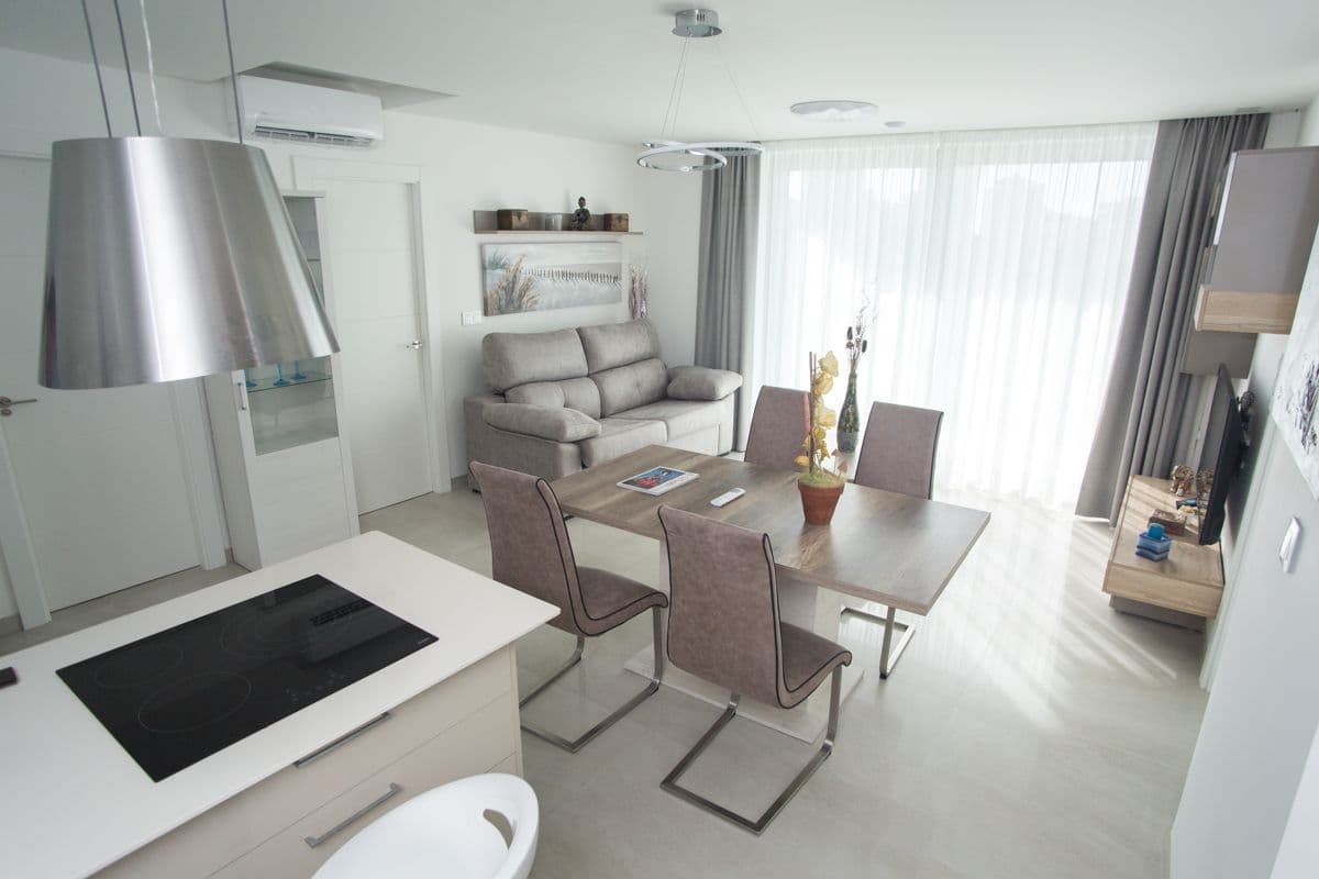 2-Bedroom Apartment in Finestrat, photo 4