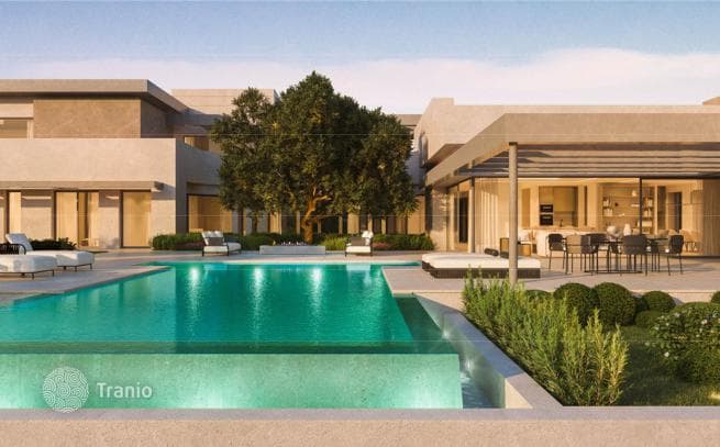 5-Bedroom Villa with Private Pool and Sea Views in Sierra Blanca, Marbella, photo 3