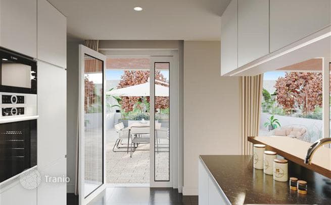 Modern Apartment with Paddle Tennis Court in Porto, photo 4