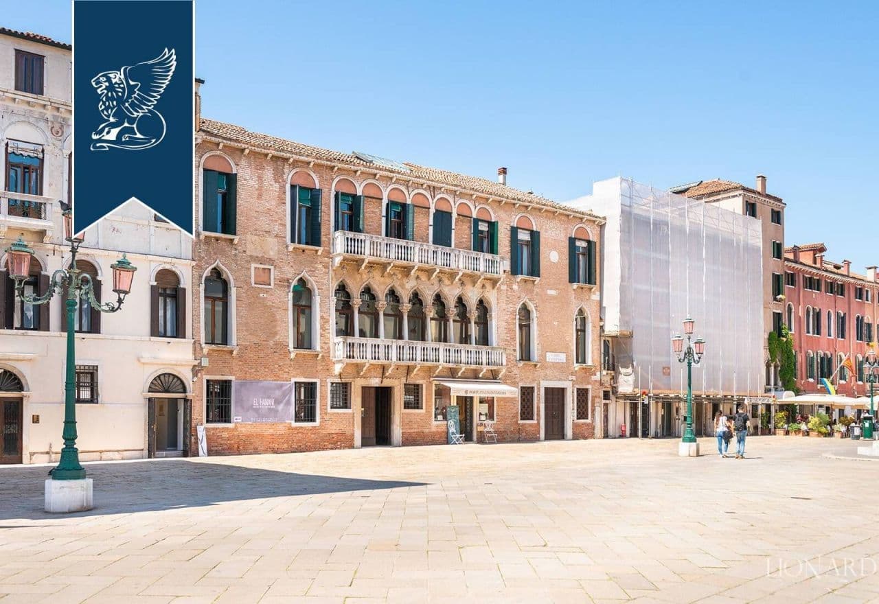 6-Bedroom Apartment in Venice, Italy, photo 3