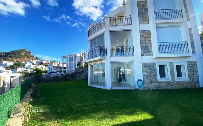 2-Bedroom Villa with Private Garden and Sea View in Bodrum