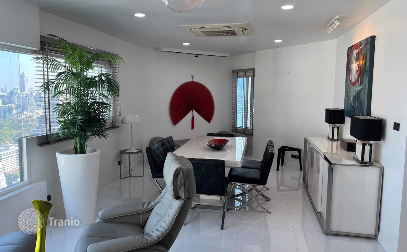 3-Bedroom Condo in Sathon, Bangkok, photo 4