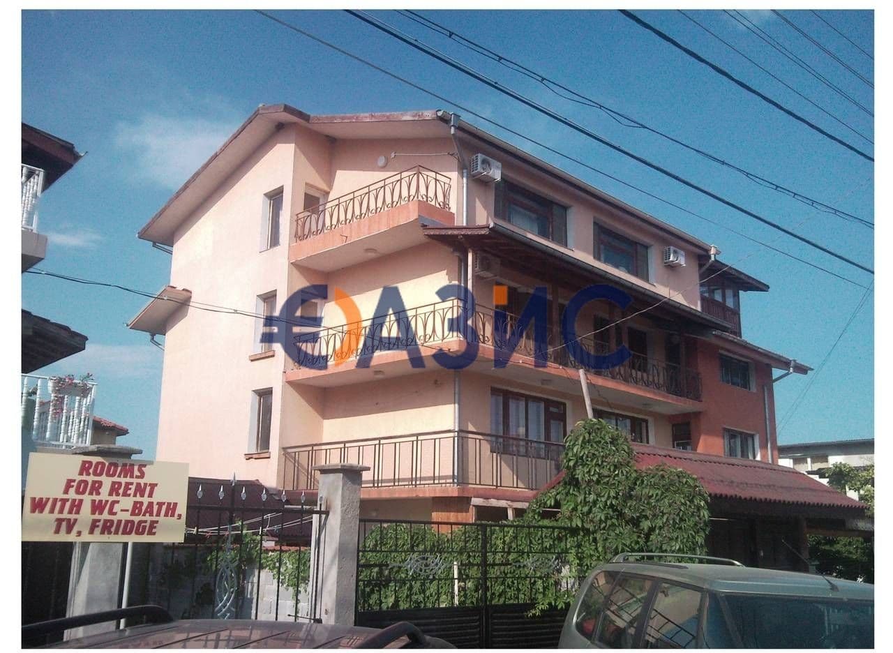 4-Bedroom Apartment in Balchik, Bulgaria