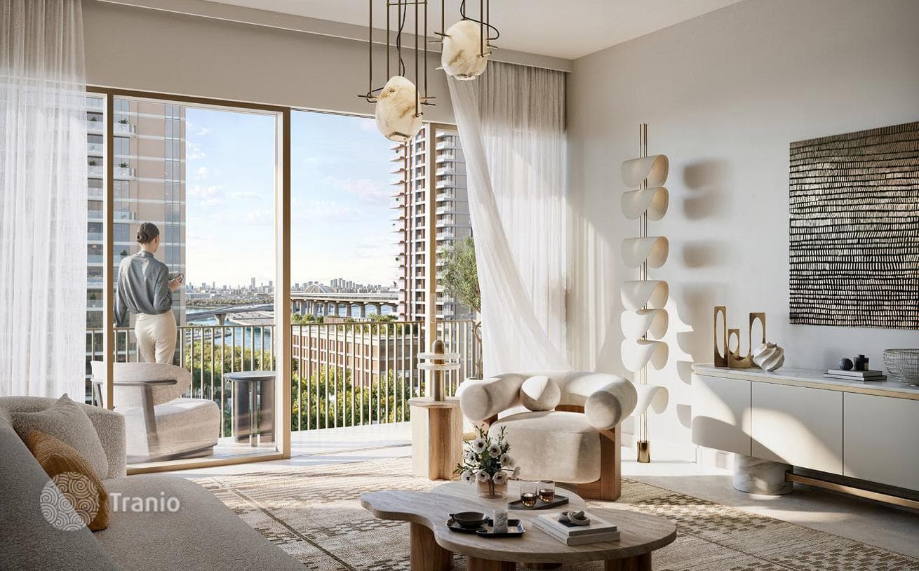 New Luxury Apartments with Pools in Dubai Creek Harbour, Dubai
