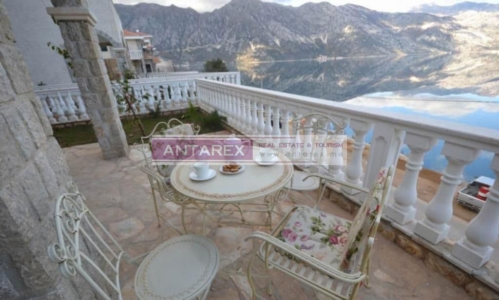 Апартаменты в Костанице, Черногория, 56 м²
