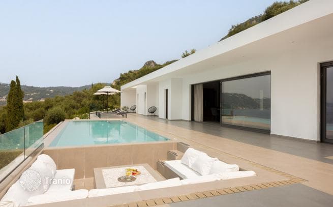 4-Bedroom Villa in Pentati, Corfu, photo 3