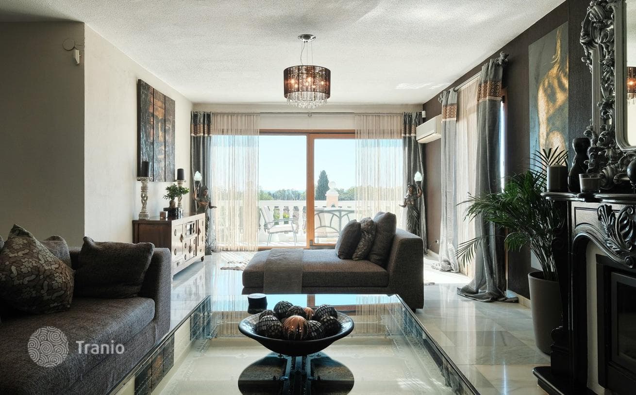 5-Bedroom Villa with Guest Apartment and Private Pool in Marbella East, Marbella, photo 4