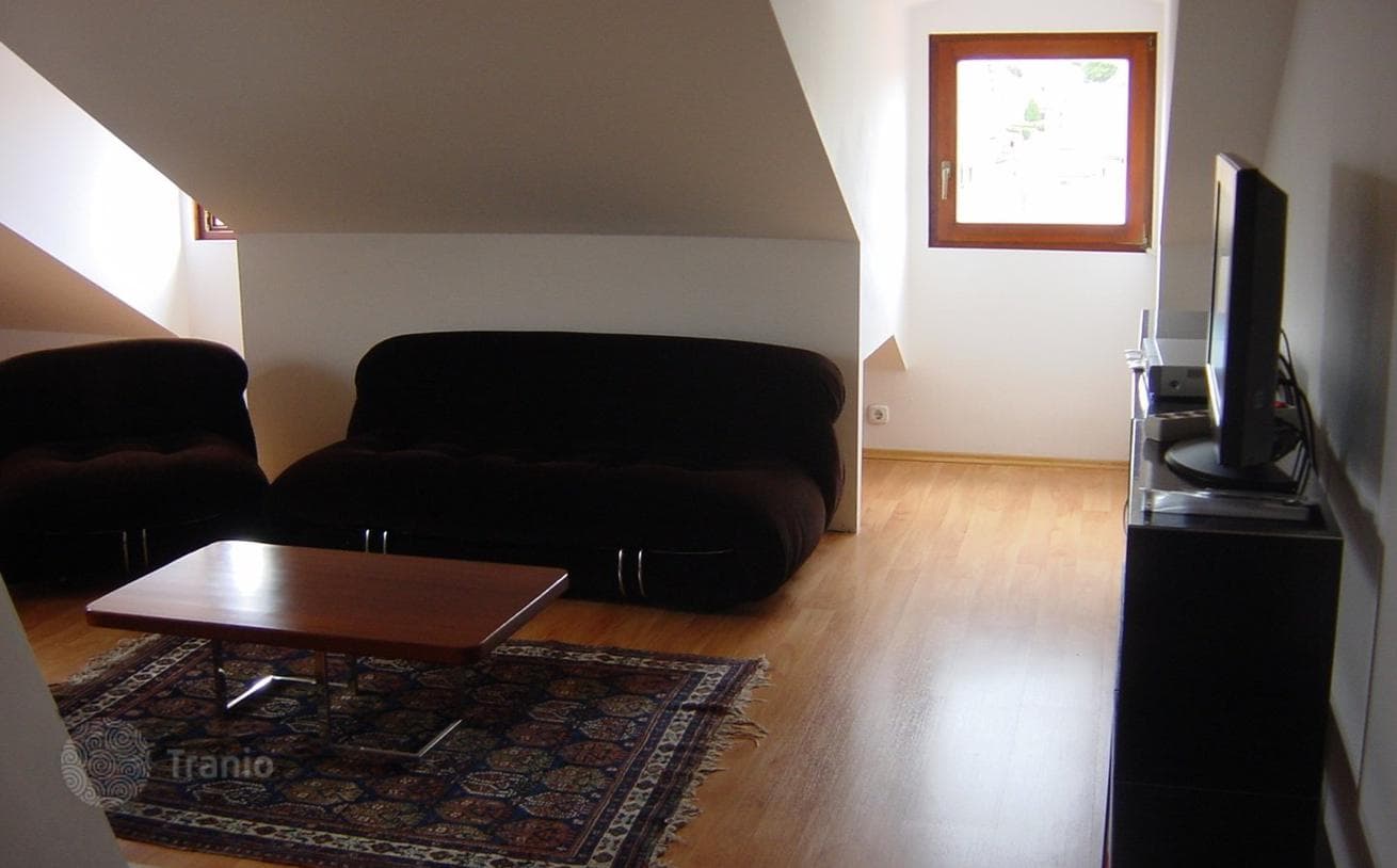 2-Bedroom Apartment with Sea View in Split, photo 3