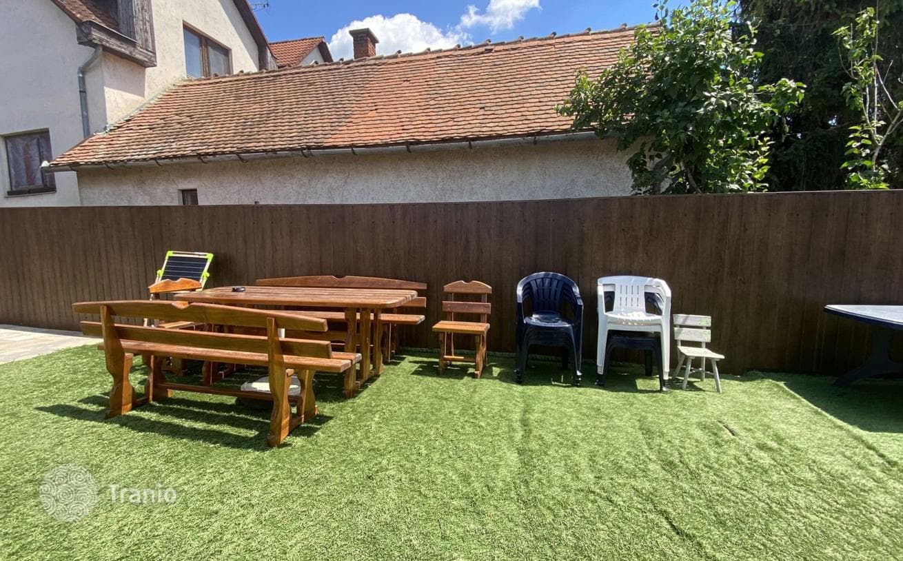 4-Bedroom House in Debrecen