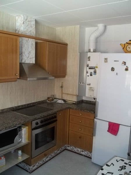 3-Bedroom Apartment in Barcelona, photo 3