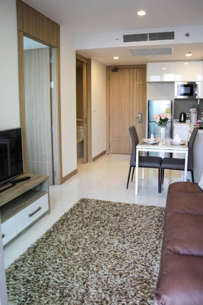 1-Bedroom Condo with Sea View in Wongamat, Pattaya, photo 4